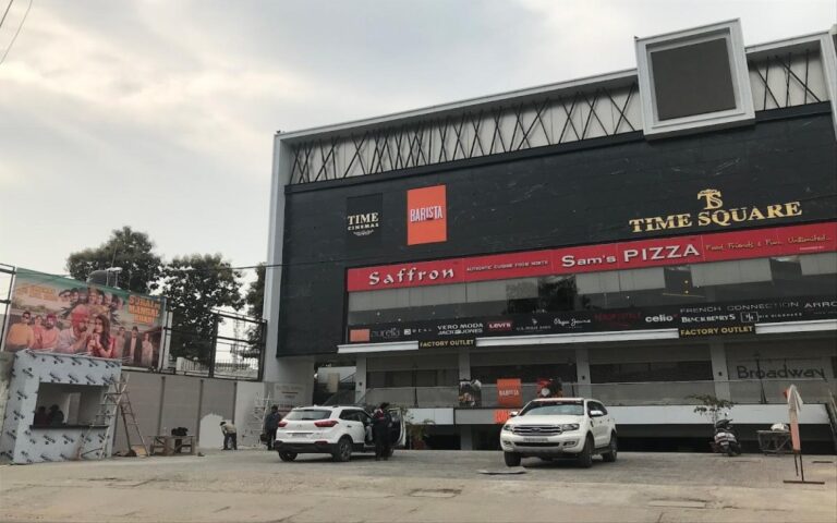 r511-The-Time-Square-advertisement (1)